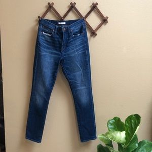 Madewell “ the high rise slim boy jeans” size 26